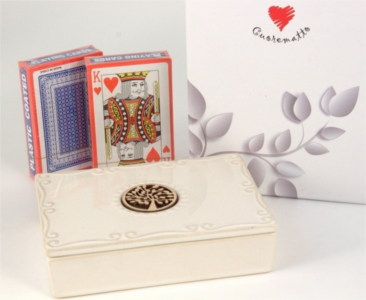 scatola in ceramica con carte da gioco